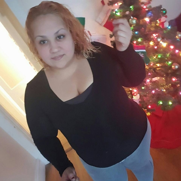 Meet your Posher, Raquel