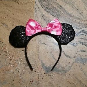 Disney Minnie Ears with Pink Bow