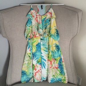 ⭐️SOLD⭐️ Tropical Print Mini Sundress
