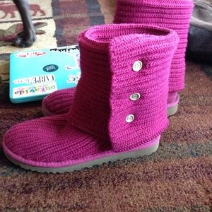 Knit Uggs