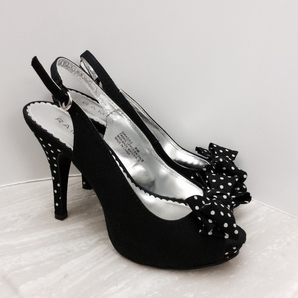 💥 SALE💥❗️Rampage Open toe pumps❗️