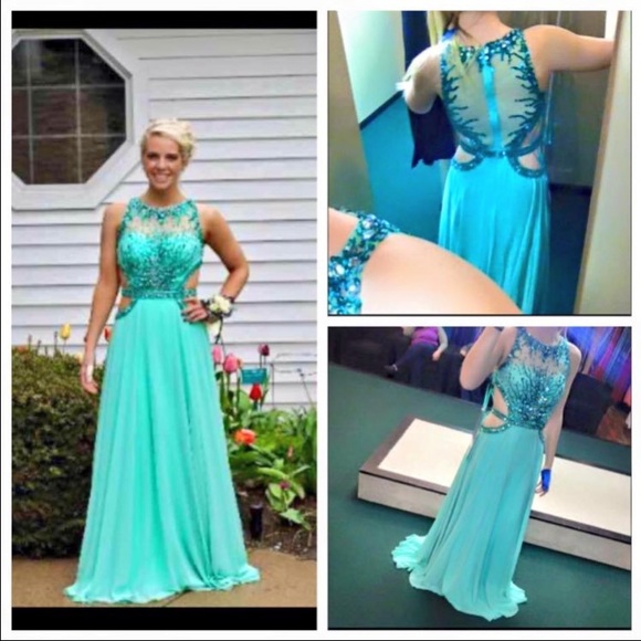 Prom - Picture 1 of 1