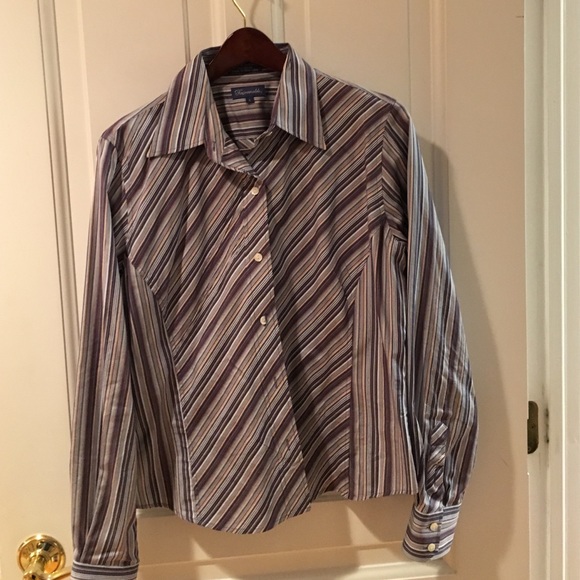 Faconnable women's long sleeve button down blouse