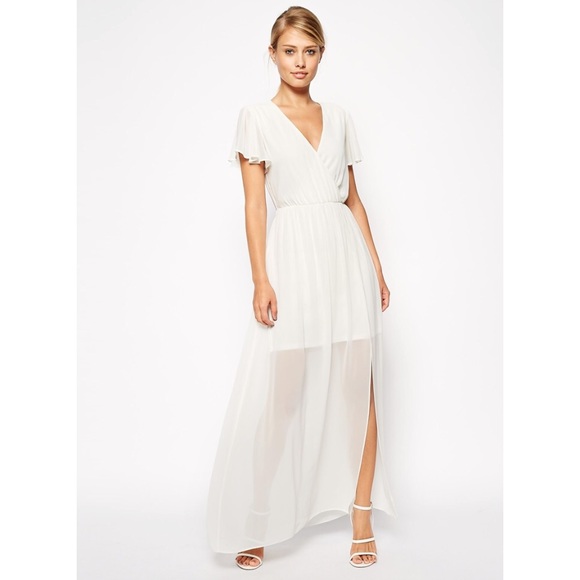 Stunning White V Neck Dress