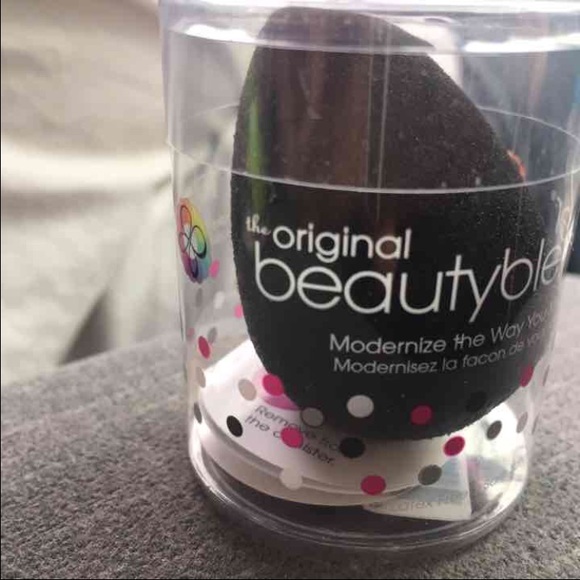 Black Pro Beauty Blender
