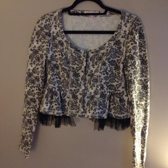 Betsey Johnson peplum printed jacket