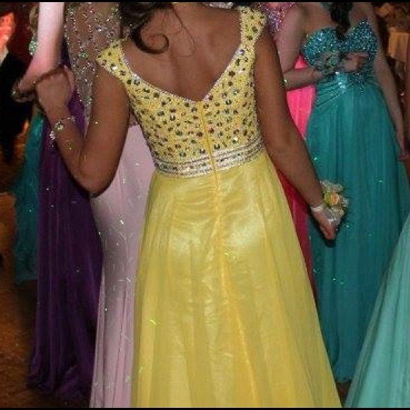 Prom Dress - Picture 3 of 3