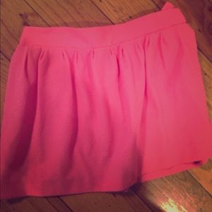 Hot pink DVF skirt. Excellent condition!