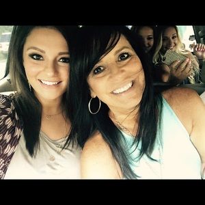 Meet your Posher, Dian