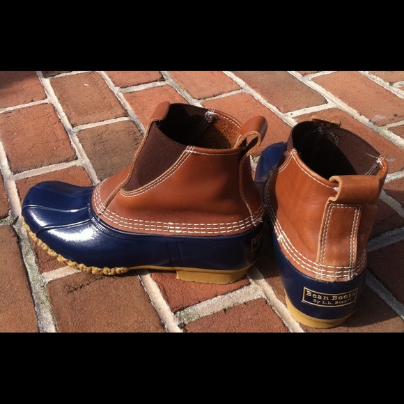 L.L. Bean Shoes - ll bean duck boots size 9 womens.