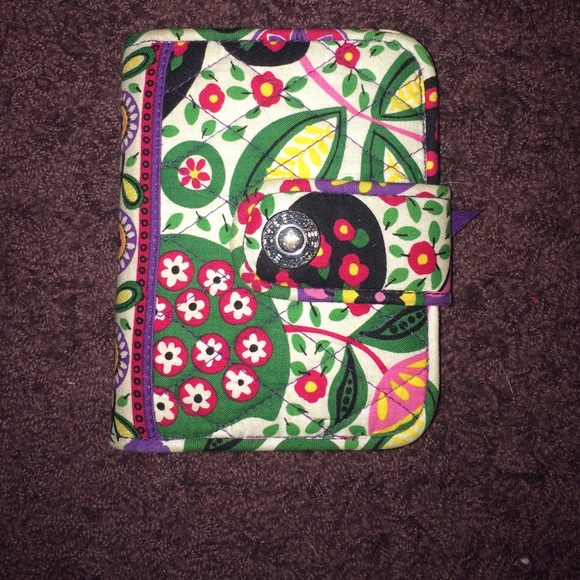 Vera Bradley Wallet - Picture 1 of 3