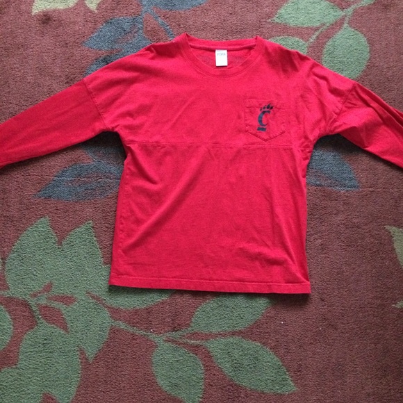 UC Bearcats jersey tee