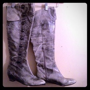 Jessica Simpson  distressed grey boots