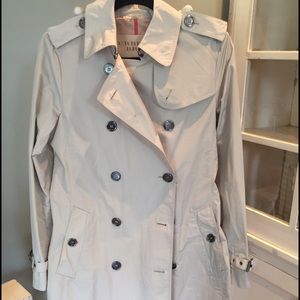 Authentic Burberry Trench
