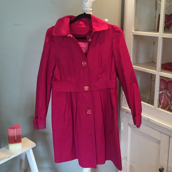 Betsy Johnson pink enamel button rain jacket