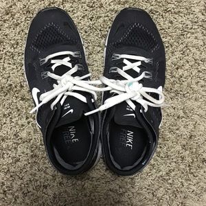 Nike free runs