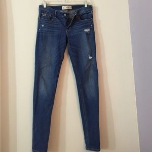 Medium wash ripped skinny jeans