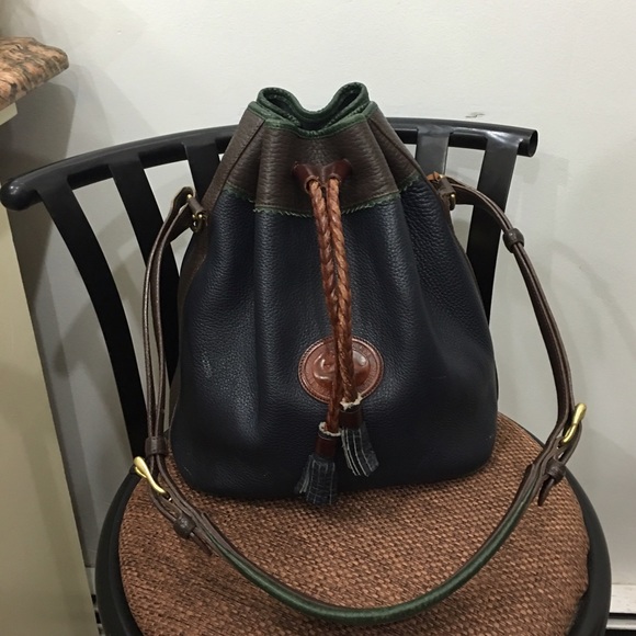 Vintage Dooney and Bourke Bucket Bag