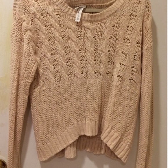 Cute knitted sweater - Picture 4 of 4