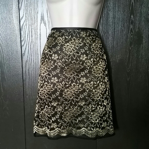 𝐓𝐚𝐡𝐚𝐫𝐢 Black Gold Lace Pencil Skirt new with tags Size 16 Petite - Picture 2 of 4