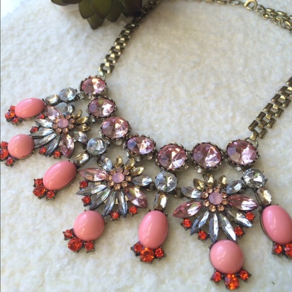 ‘Nicole’ collar necklace - Picture 1 of 4