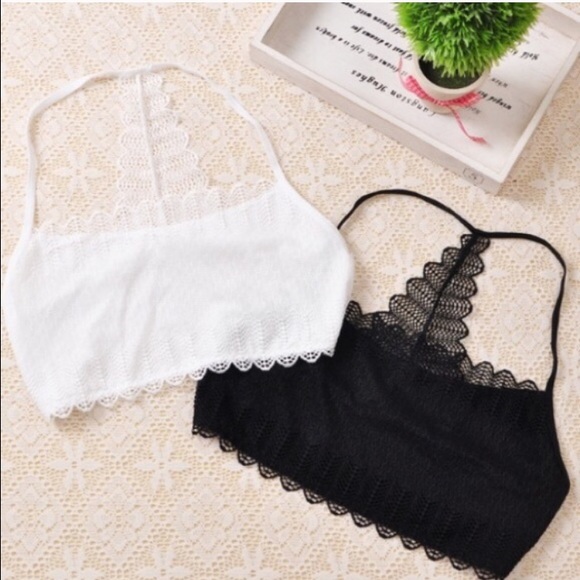 β’ Triangle Back Bralette β’ - Picture 2 of 4
