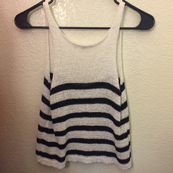 LF black&white striped knit tank top - Picture 2 of 3