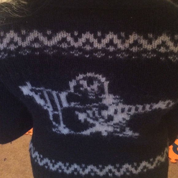 True religion sweater