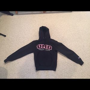 UMD sweatshirt