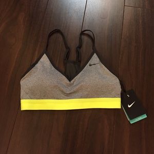 Brand new adorable Nike sports bra