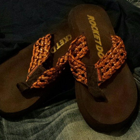 Rocket dog flip flops