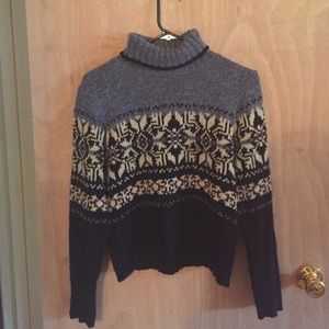 Patterned sweater