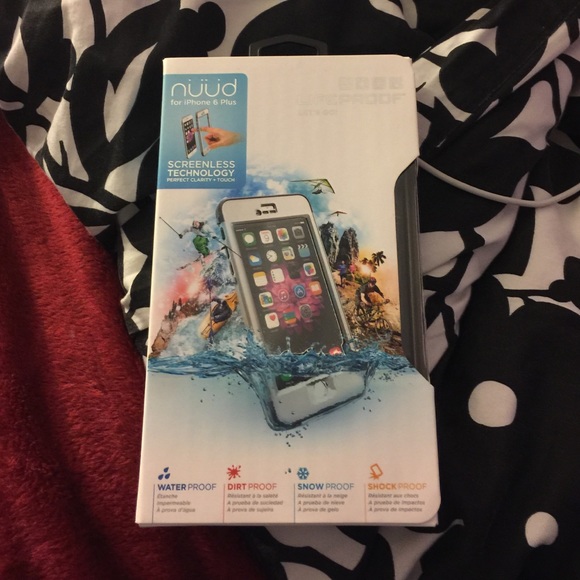 iPhone 6 plus lifeproof case