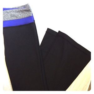 Gray and blue waistband Lululemon