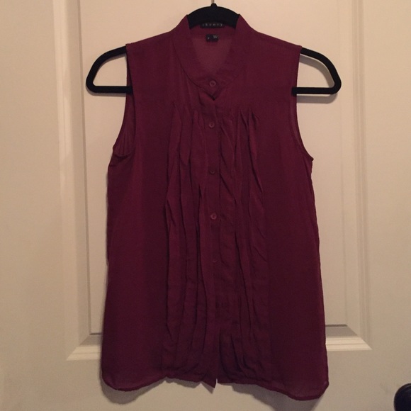 Theory - Burgundy Sleeveless Button Up