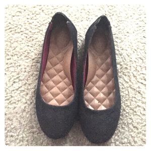 Black Flats