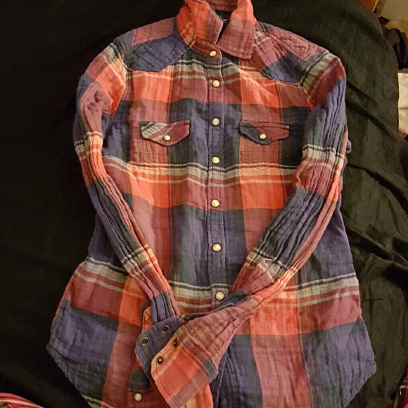 Very cute American eagle flannel