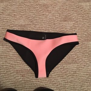Light pink triangl bikini large top medium bottoms
