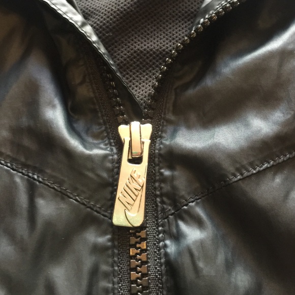 Nike jacket - Picture 3 of 4