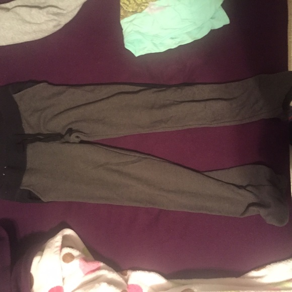 Joggers - Picture 2 of 2