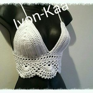 Crochet crop top in white