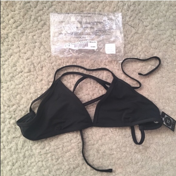 Jolyns Triangle Top BNWT
