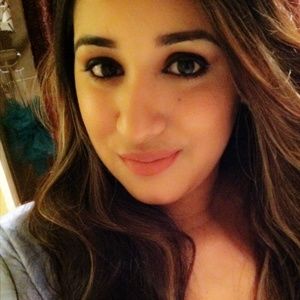 Meet your Posher, Bertha