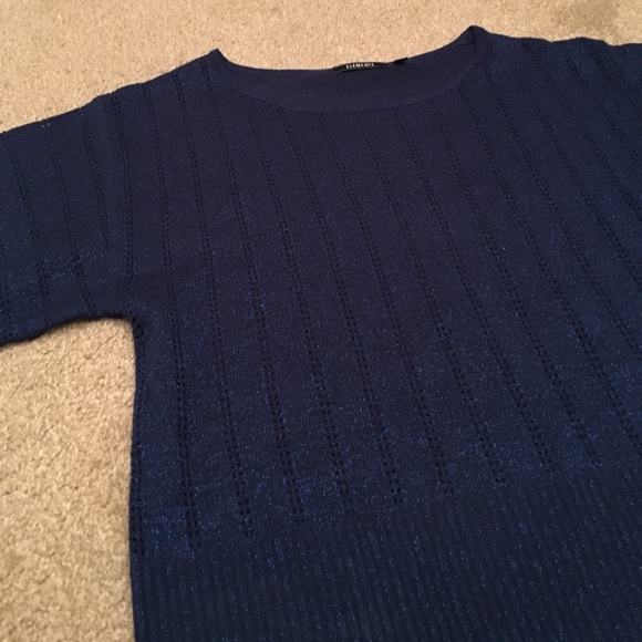 Elementz size M. Royal blue
