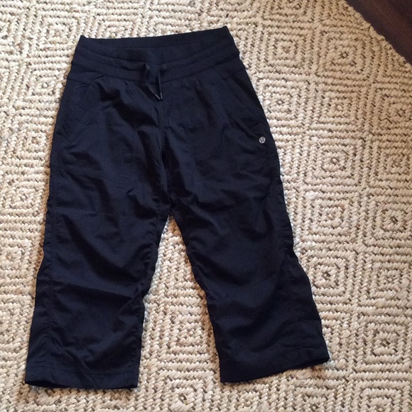 Lululemon multi functional crop