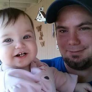 Meet your Posher, Levi