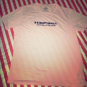 Medium under Armour Softball dri Fit