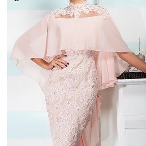 Additional pictures of Janique dress