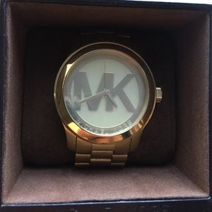 Michael kors gold watch