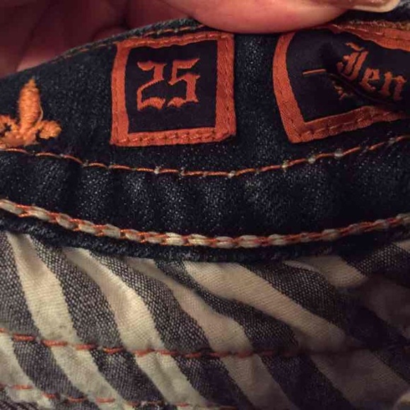 Rock Revival Jeans - Picture 3 of 4